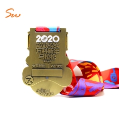 2020 year custom design colorful lion spinning medal